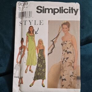 Simplicity Women's Green and Brown Maxi Dress